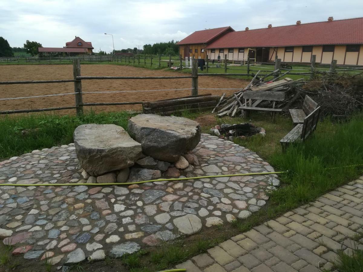 Pensjonat Przy Stajni Kierzkowo  Dış mekan fotoğraf